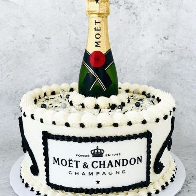 Moet chandon cake
